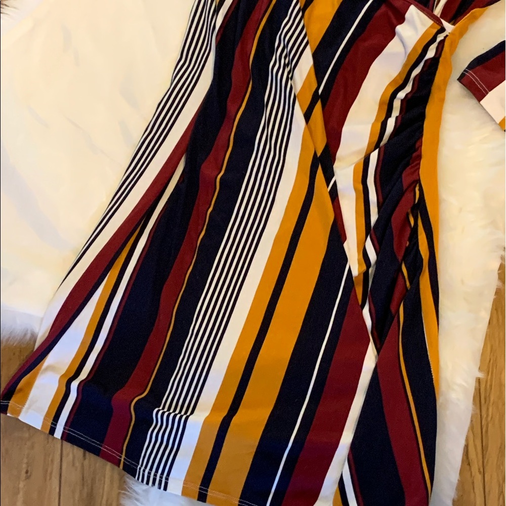 Multi Color Low Cut Dress - Picture 4 of 5